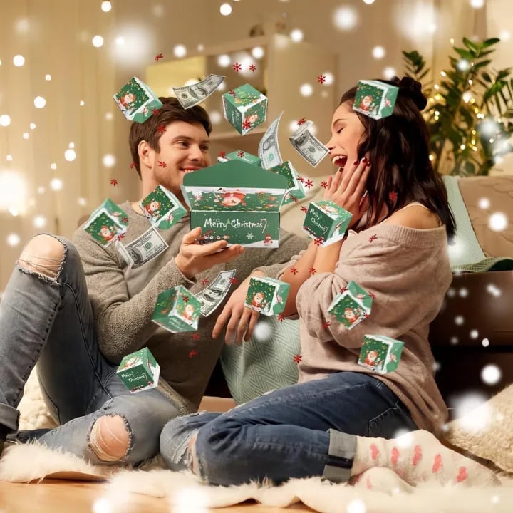 Pop-Up Surprise Gift Box – Cash & Gift Card Reveal - Image 19